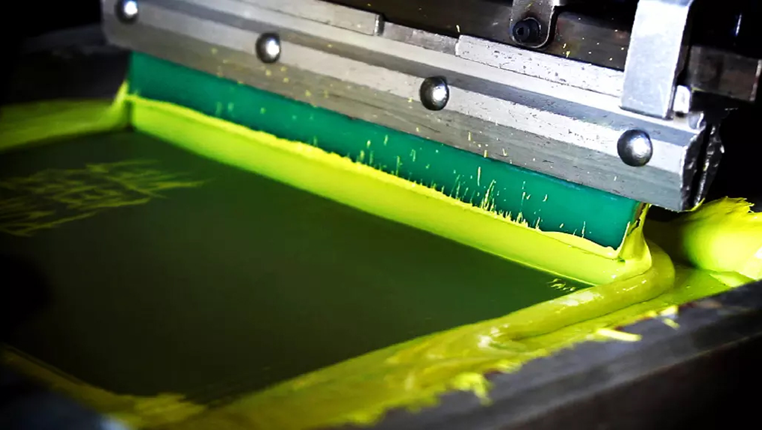 green large format printing